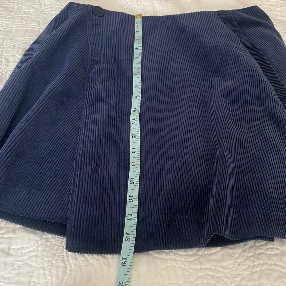 New Club Monaco Navy Corduroy Skirt size 8 - Picture 7 of 8